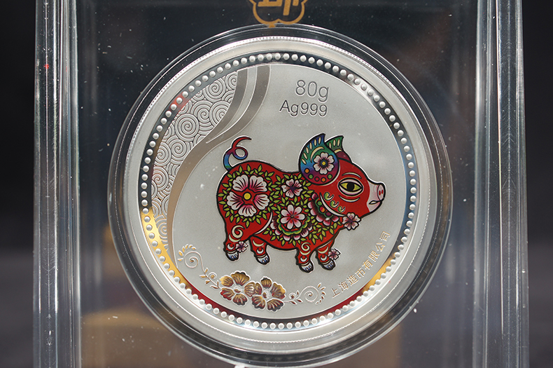 賀歲紀(jì)念章如何定制賀歲紀(jì)念幣在哪里定制比較好